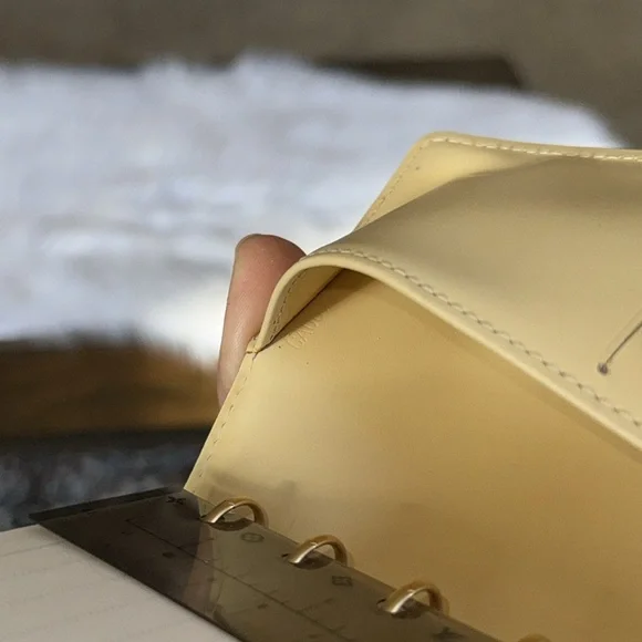 Louis Vuitton PM Agenda Epi Yellow - Picture 17 of 17